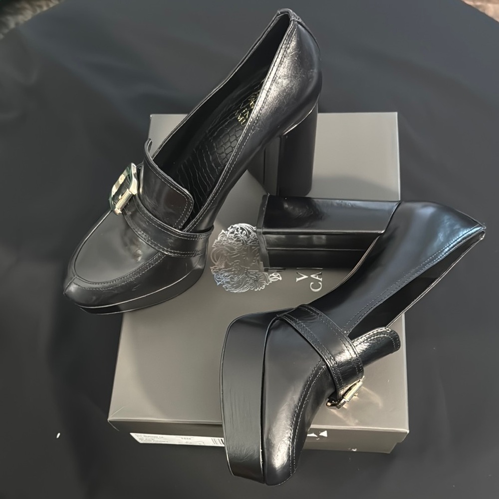 New Vince Camuto Black Leather Heels sz 10